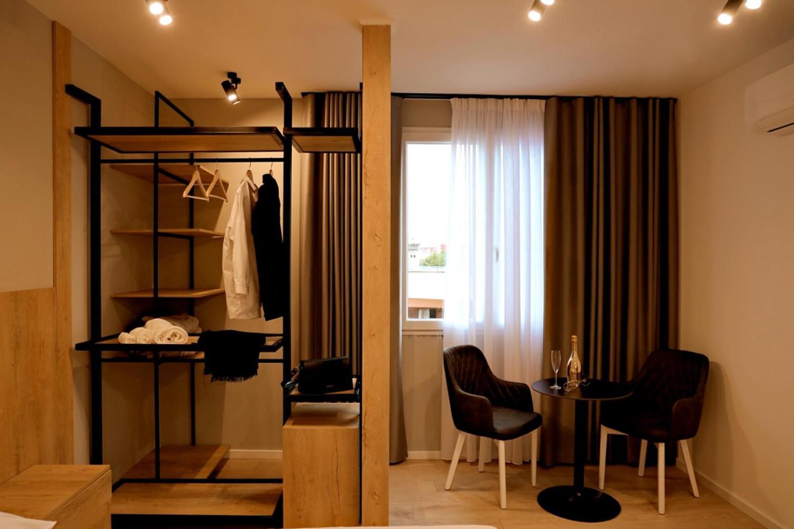 Sol Hotel Shkoder Luaran gambar