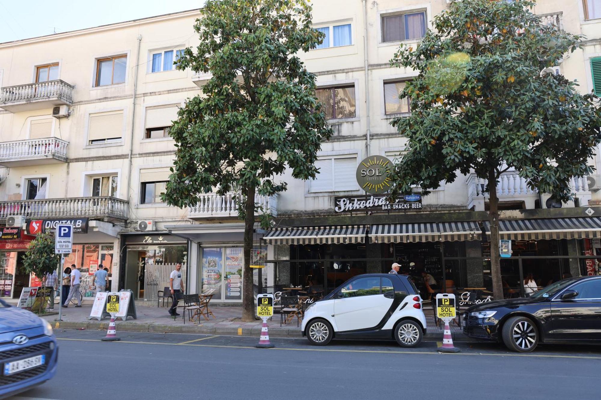 Sol Hotel Shkoder Luaran gambar