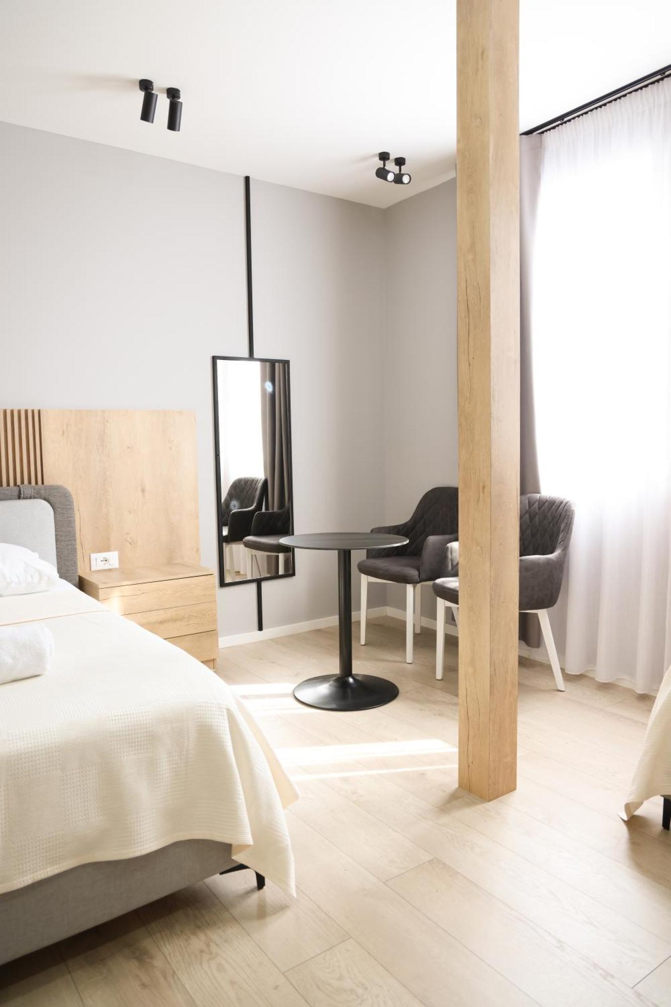 Sol Hotel Shkoder Luaran gambar