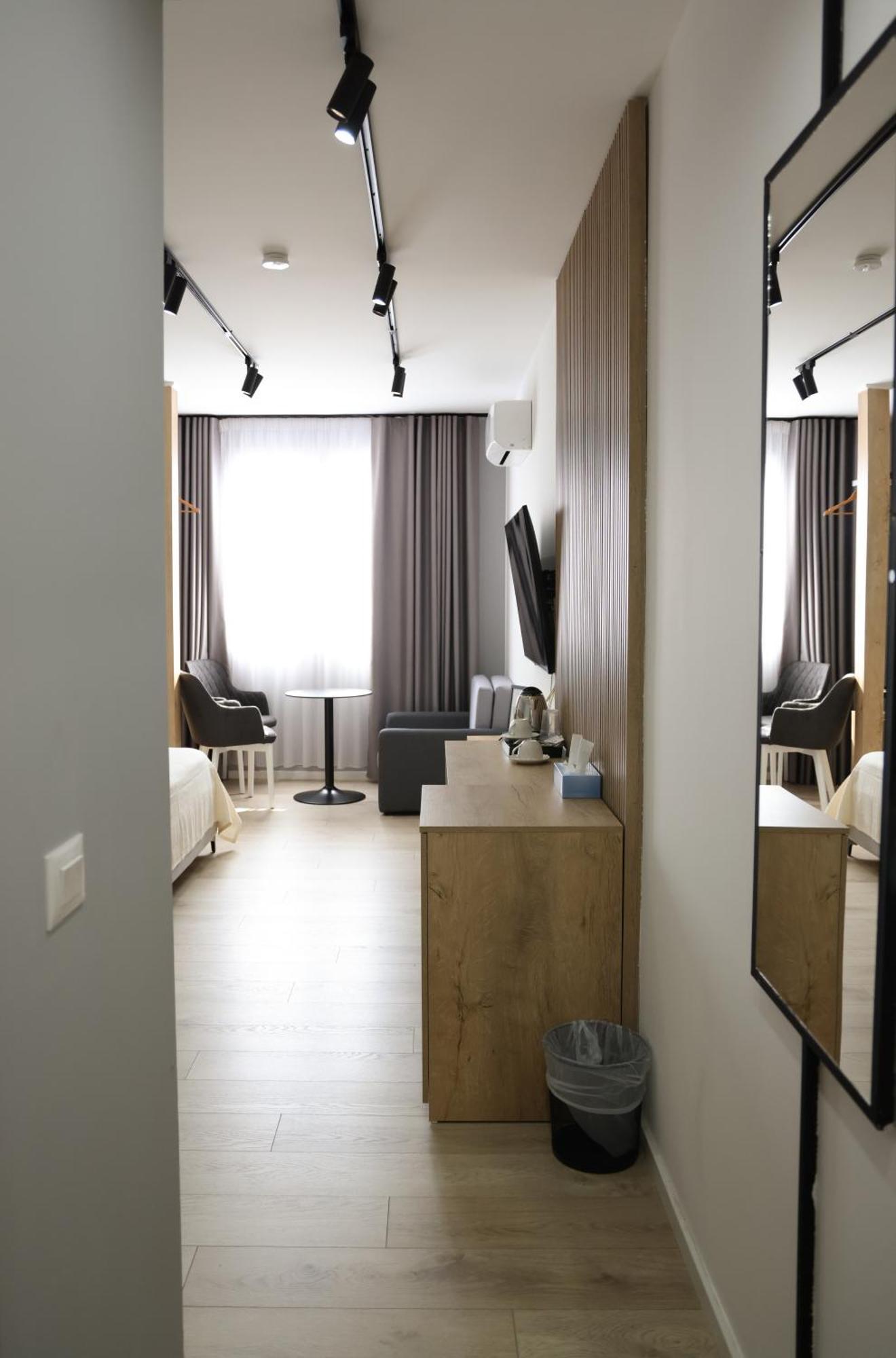 Sol Hotel Shkoder Luaran gambar